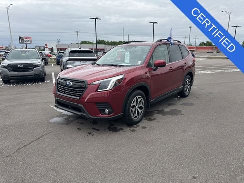 Certified 2023 Subaru Forester Premium AWD/4WD image 3