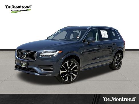 Used 2022 Volvo XC90 T6 Momentum w/ Advanced Package image 1