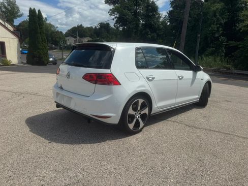 Used 2016 Volkswagen GTI S FWD image 5