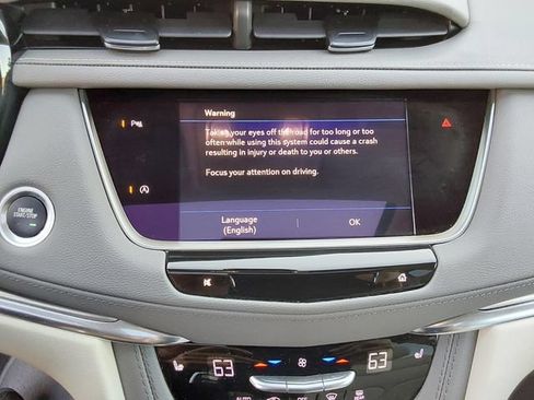 Used 2024 Cadillac XT5 Premium Luxury w/ LPO, Floor Liner Package AWD/4WD image 32