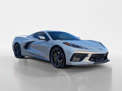 Used 2023 Chevrolet Corvette Stingray Coupe w/ Z51 Performance Package image 2