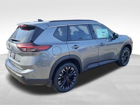 New 2026 Nissan Rogue Dark Armor image 5