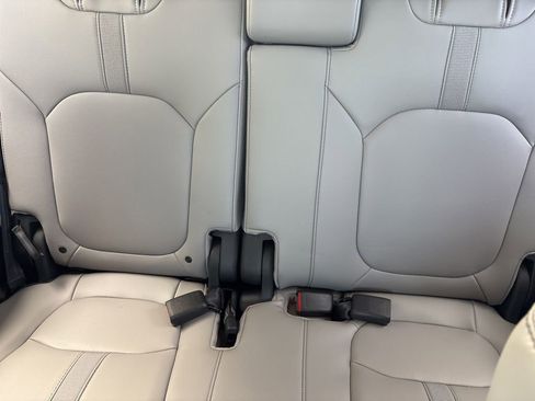 Used 2024 Honda Pilot EX-L image 14