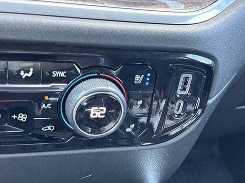 Used 2023 Chevrolet Silverado 1500 LTZ AWD/4WD image 44