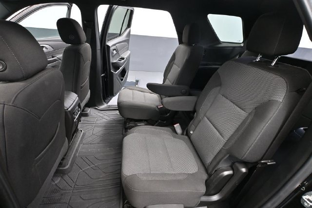 Used 2023 Chevrolet Traverse LT w/ LPO, Floor Liner Package AWD/4WD image 30