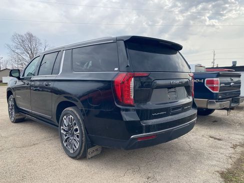 Used 2023 GMC Yukon XL Denali Ultimate image 14