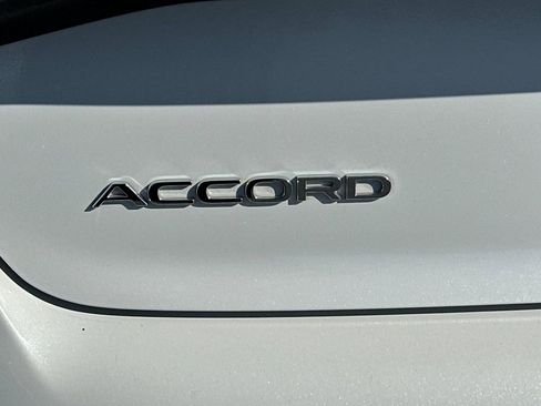 Used 2023 Honda Accord EX image 31
