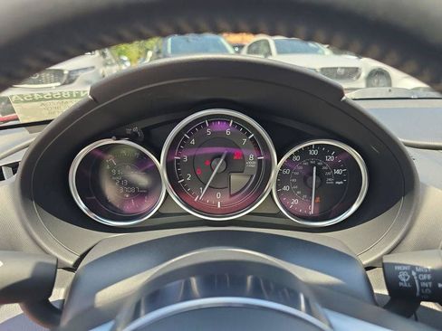 Certified 2022 MAZDA MX-5 Miata Club RWD image 26