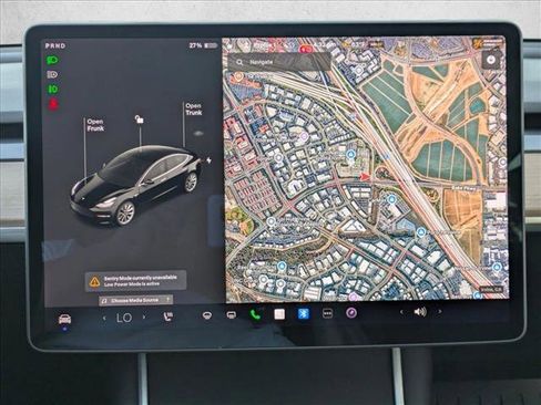 Used 2020 Tesla Model 3 Performance image 15