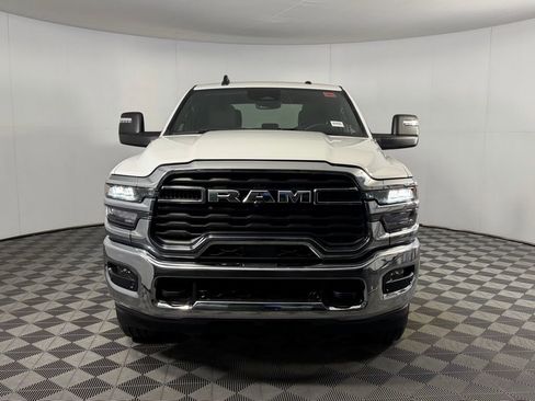 Certified 2025 RAM 2500 Big Horn AWD/4WD image 10