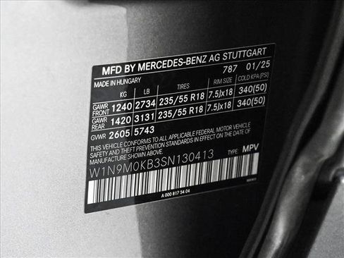 Certified 2025 Mercedes-Benz EQB 300 4MATIC w/ Driver Assistance Package image 27