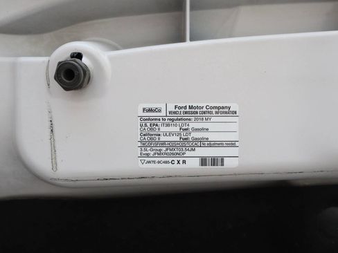 Used 2018 Ford F150 Raptor w/ Equipment Group 802A Luxury image 23