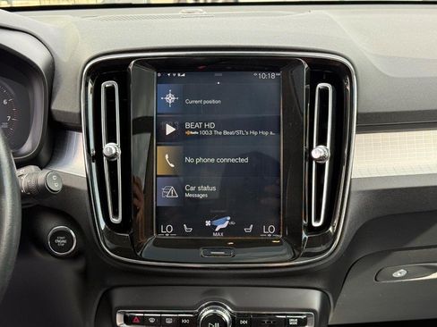 Used 2019 Volvo XC40 T5 Momentum AWD/4WD image 14