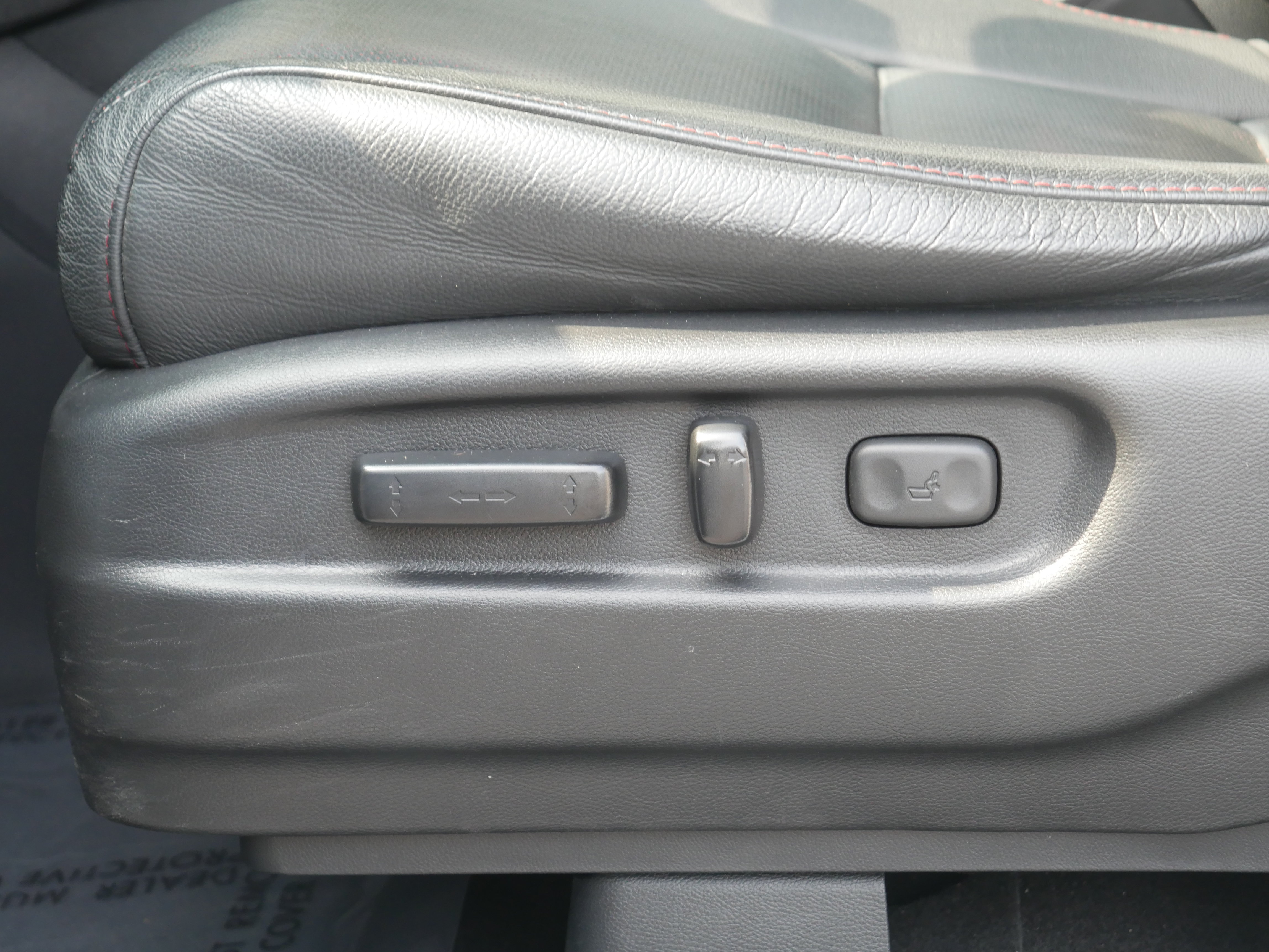 Used 2021 Honda Pilot Black Edition image 16