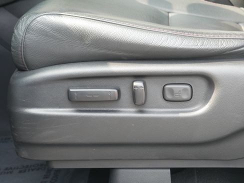 Used 2021 Honda Pilot Black Edition image 16