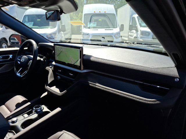 New 2027 Ford Explorer Platinum RWD image 38