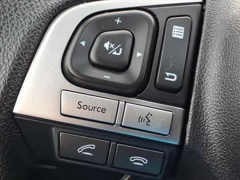 Used 2017 Subaru Forester 2.5i Premium image 20