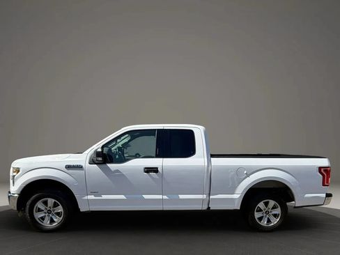 Used 2016 Ford F150 XLT w/ Equipment Group 301A Mid RWD image 9