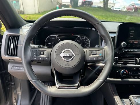 Used 2025 Nissan Pathfinder Rock Creek AWD/4WD image 27
