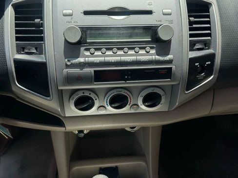 Used 2006 Toyota Tacoma 2WD Access Cab image 9