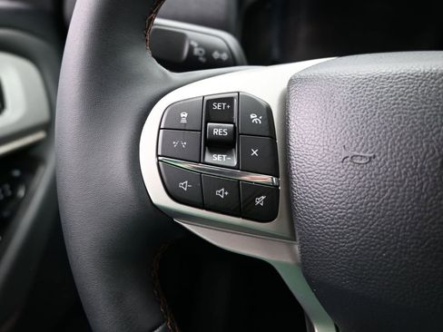 New 2026 Ford Explorer Active image 26