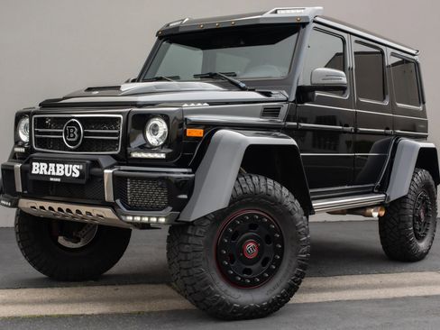 Used 2017 Mercedes-Benz G 550 Squared image 1