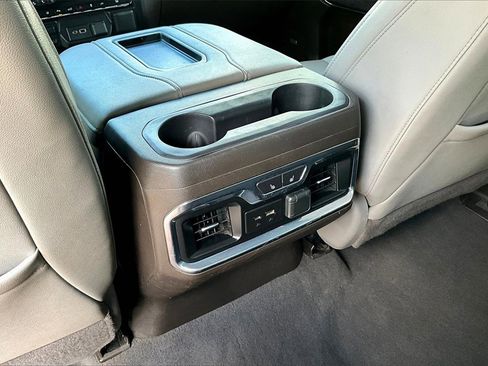 Used 2021 Chevrolet Silverado 3500 LTZ w/ LTZ Texas Edition image 11