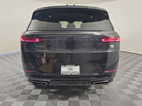 Used 2023 Land Rover Range Rover Sport SE Dynamic image 8