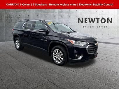 Used 2020 Chevrolet Traverse LT
