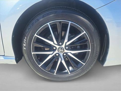 Used 2024 Toyota Camry SE FWD image 21