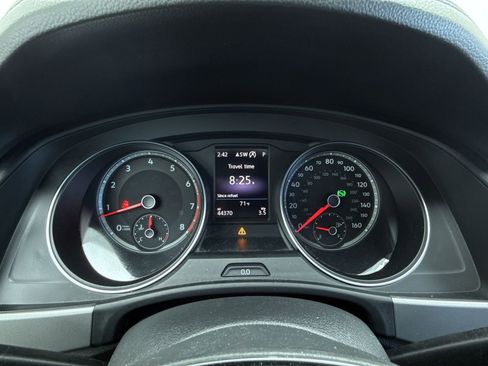 Used 2018 Volkswagen Atlas SE image 19