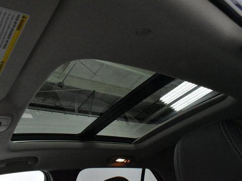 Used 2023 Buick Encore GX Essence w/ Experience Buick Package image 20