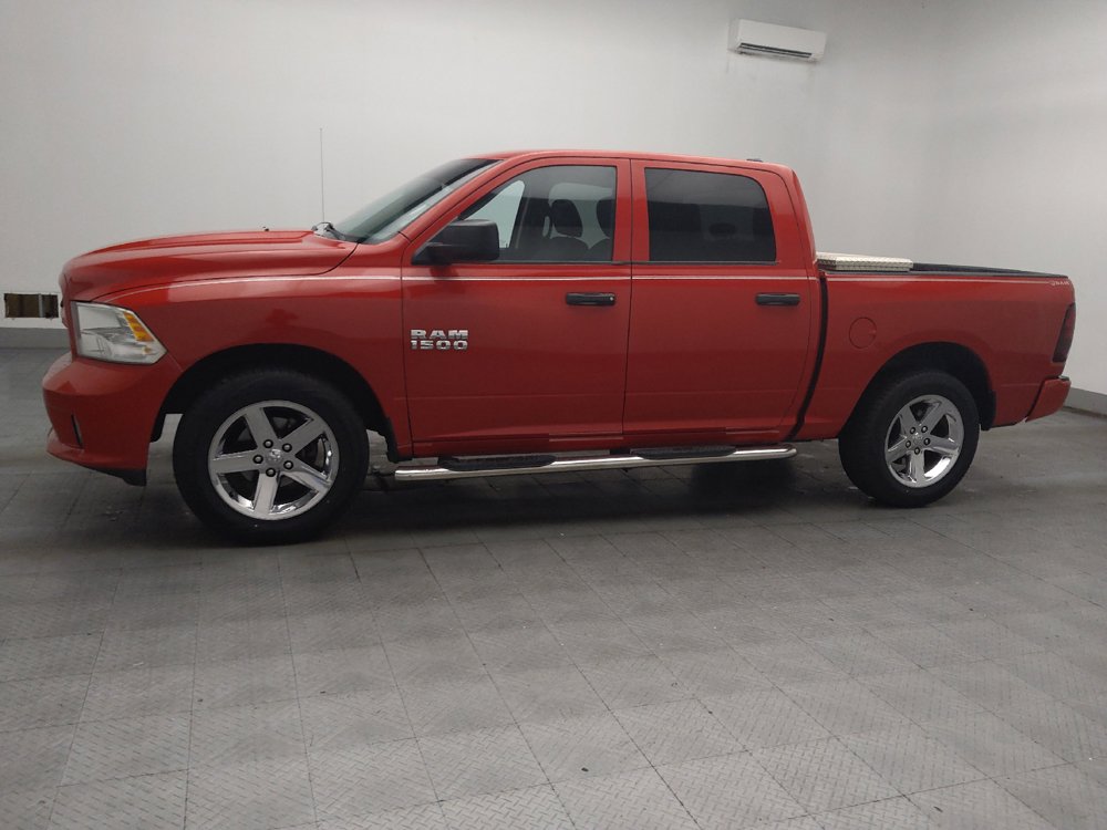 Used 2014 RAM 1500 Express RWD image 2