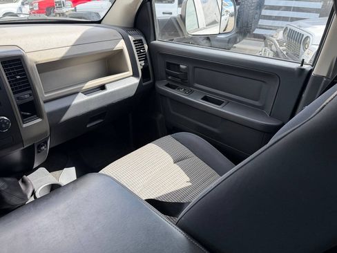 Used 2010 Dodge Ram 2500 Truck ST w/ ST Popular Equipment Group AWD/4WD image 12