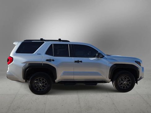 Used 2026 Toyota 4Runner SR5 RWD image 9