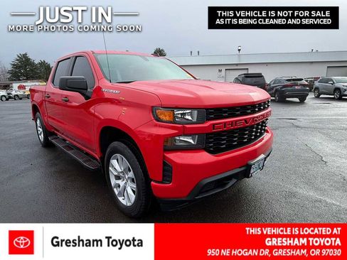 Used 2022 Chevrolet Silverado 1500 Custom image 1