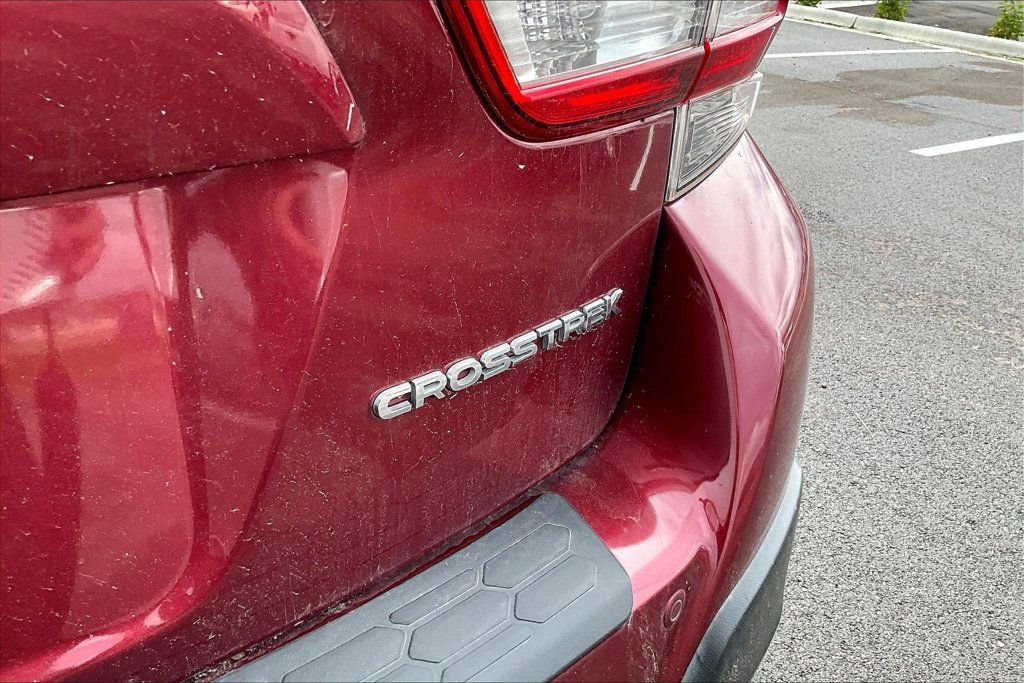 Used 2019 Subaru Crosstrek 2.0i Limited w/ Moonroof Package w/Navigation AWD/4WD image 24