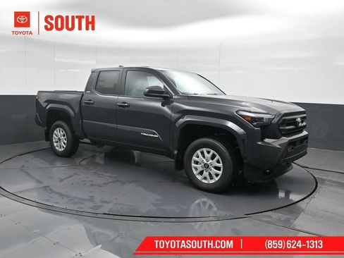 New 2026 Toyota Tacoma SR5 AWD/4WD image 4