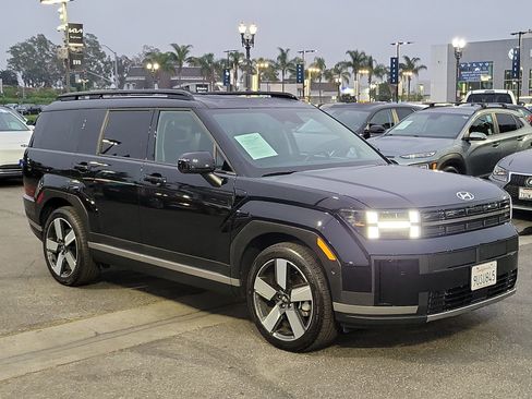 Used 2025 Hyundai Santa Fe Limited image 26