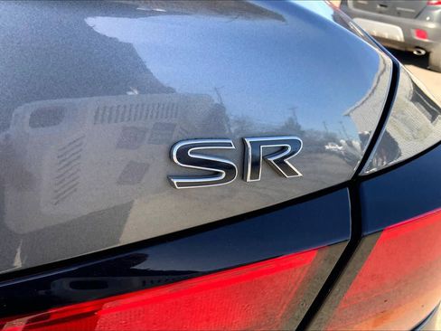 Used 2019 Nissan Altima 2.5 SR w/ SR Premium Package image 9