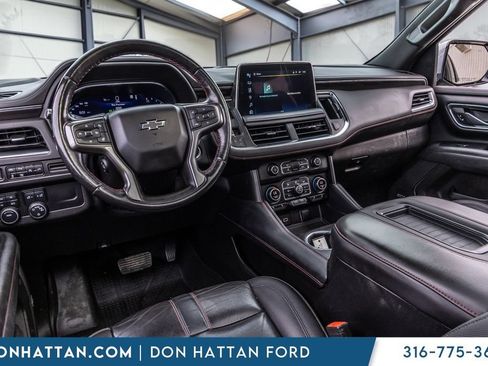 Used 2022 Chevrolet Tahoe RST w/ Luxury Package AWD/4WD image 17