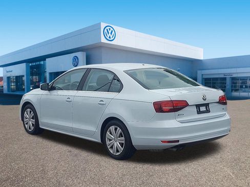Used 2017 Volkswagen Jetta S FWD image 5