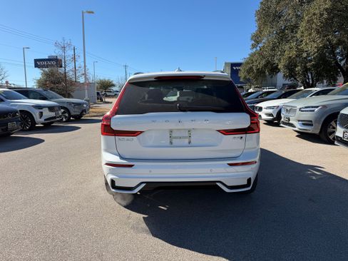 New 2026 Volvo XC60 B5 Ultra w/ Protection Package Premier image 5