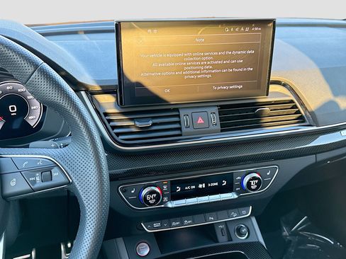 Used 2025 Audi SQ5 Premium Plus image 28