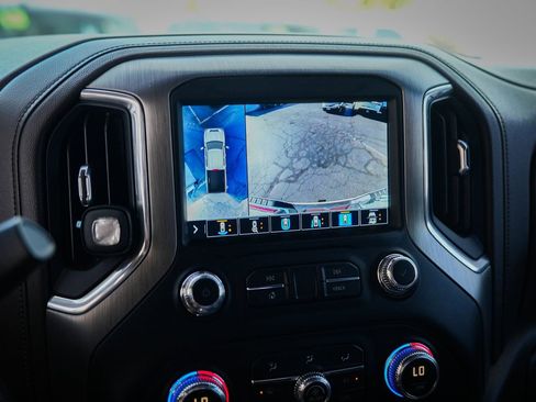 Used 2020 GMC Sierra 2500 Denali w/ Denali Ultimate Package image 25