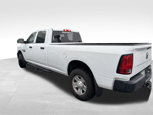 Used 2018 RAM 3500 Tradesman image 7