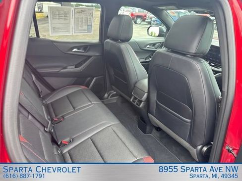 Used 2026 Chevrolet Equinox RS AWD/4WD image 31