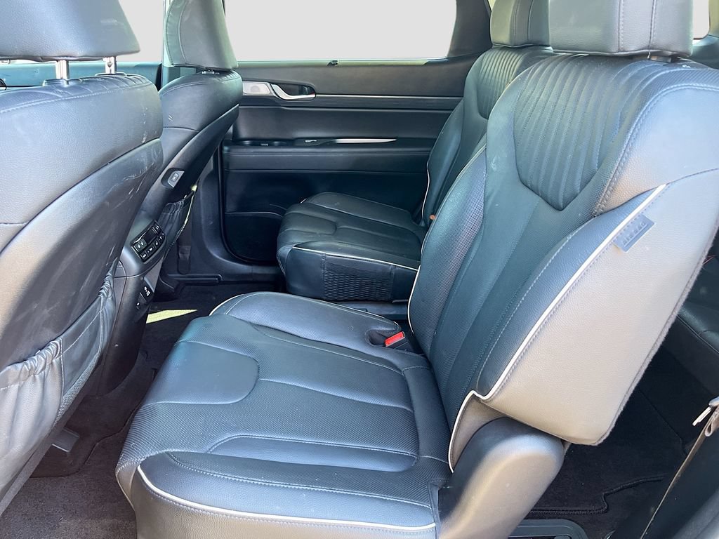 Used 2024 Hyundai Palisade Limited AWD/4WD image 26