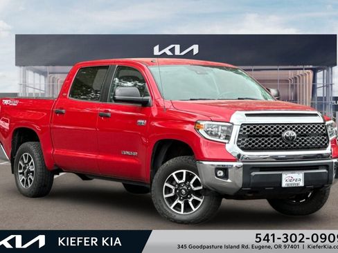 Used 2018 Toyota Tundra SR5 w/ TRD Off Road Package AWD/4WD image 1