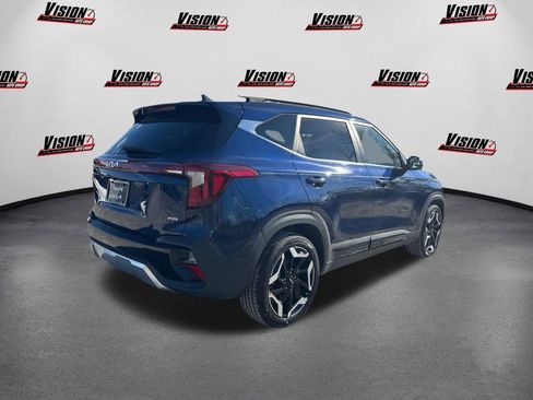 Used 2024 Kia Seltos SX w/ SX Sunroof Package image 5